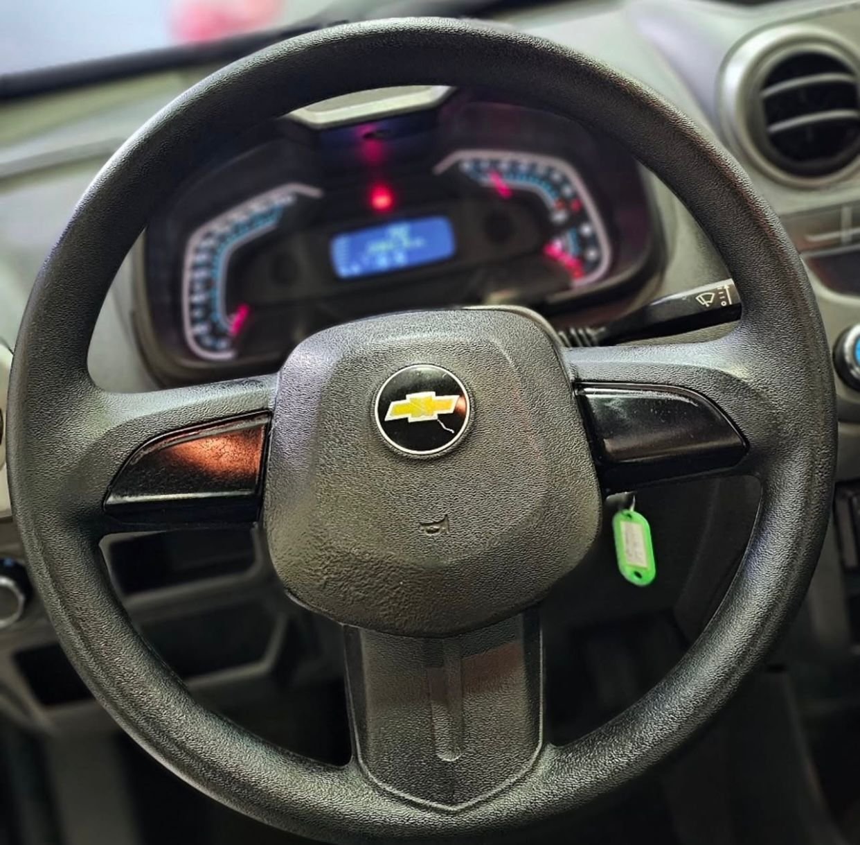 CHEVROLET MONTANA LS 1.4 ECONOFLEX 8V 2P MANUAL – 2013