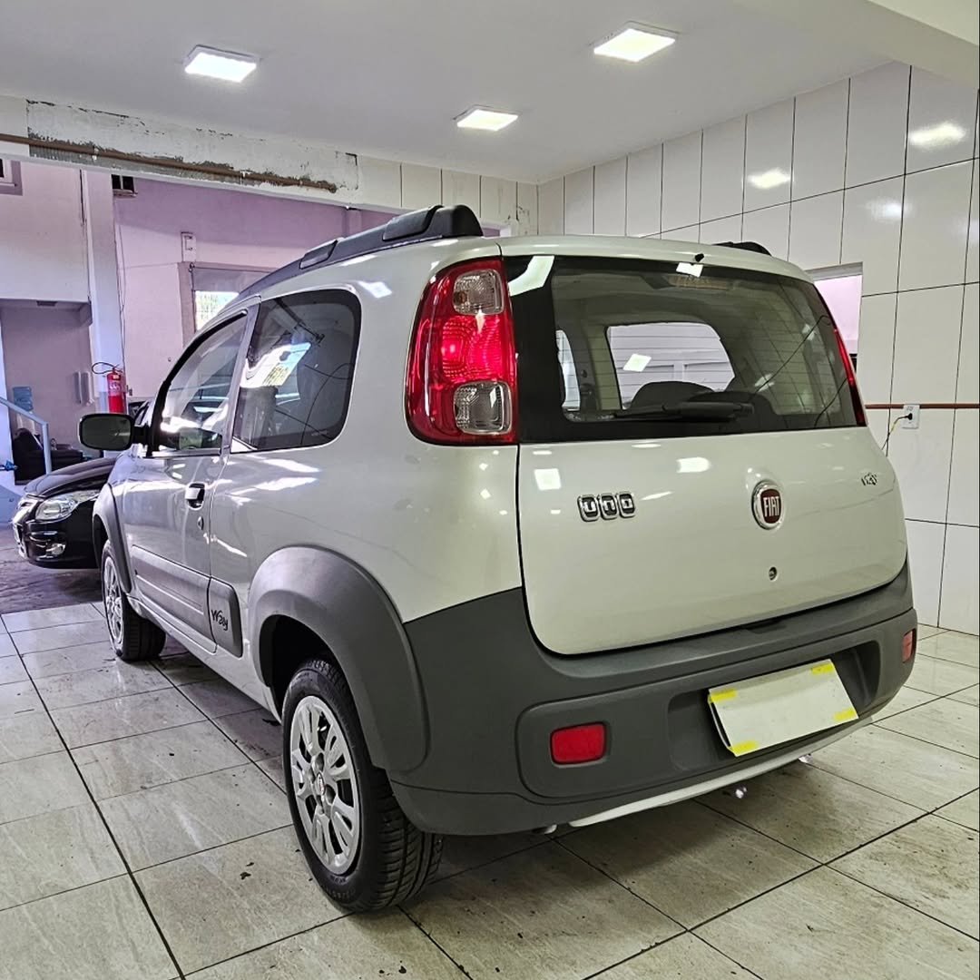 FIAT UNO WAY CELEBRATION 1.0 EVO FIRE 8V FLEX 2P – 2012