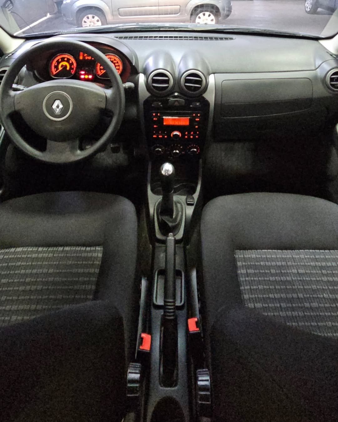 RENAULT SANDERO EXPRESSION 1.6 HI-TORQUE 8V MANUAL 5P – 2014