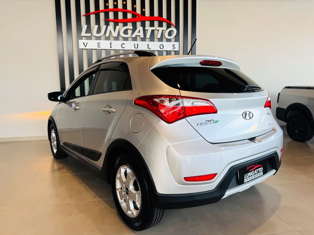 HYUNDAI HB20X 1.6 – 2014