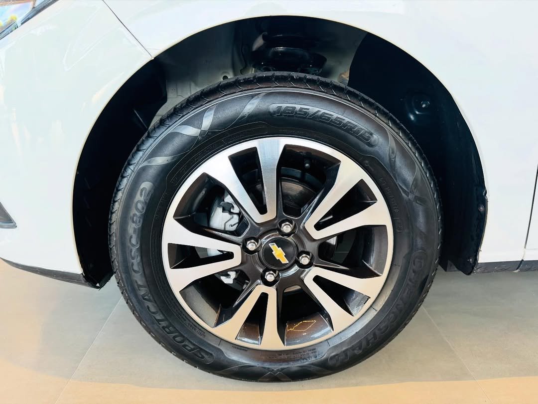 GM ONIX LTZ 1.4 – 2015