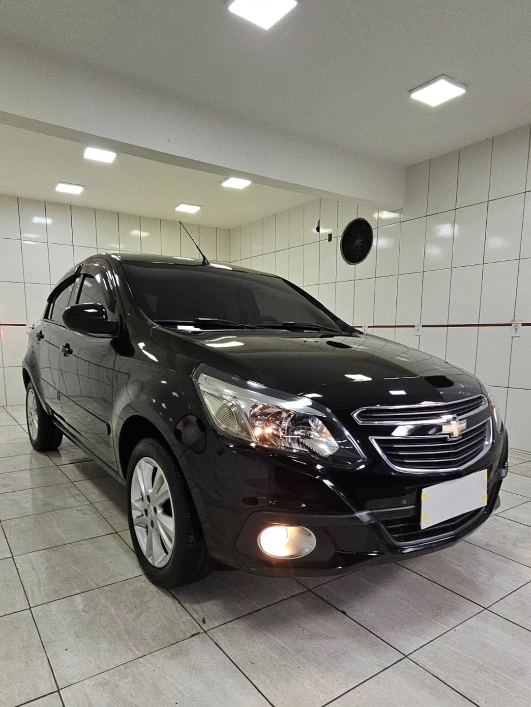 CHEVROLET AGILE LTZ 1.4 MPFI 8V FLEXPOWER 5P MANUAL – 2014